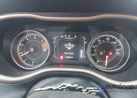 2016 Jeep Cherokee Sport из США, поврежденный, VIN 1C4PJMAB3GW348675